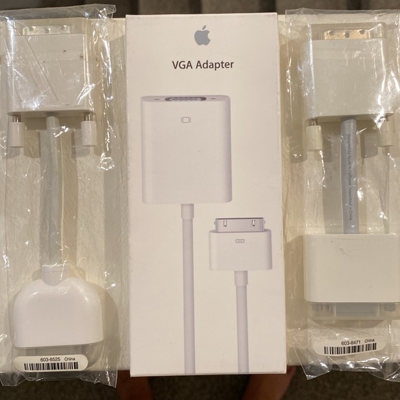 NEW 3x Apple/Mac Products: MC552ZM/B Apple 30-pin, 603-8525 & 603-8471 Adapters - Picture 1 of 13